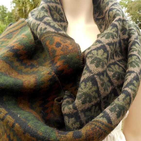 NWOT MODENA 100% Acrylic Multi-Colored Earth Tones Scarf/Wrap Made in Italy - Picture 6 of 6